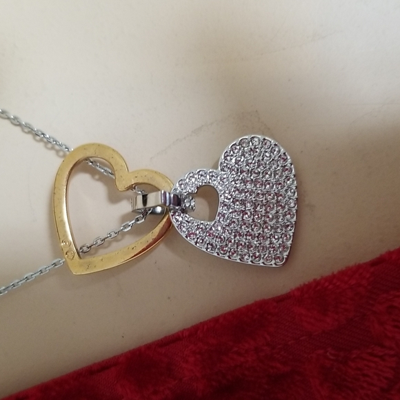 Authentic SWAROVSKI heart charm necklace - Picture 13 of 17